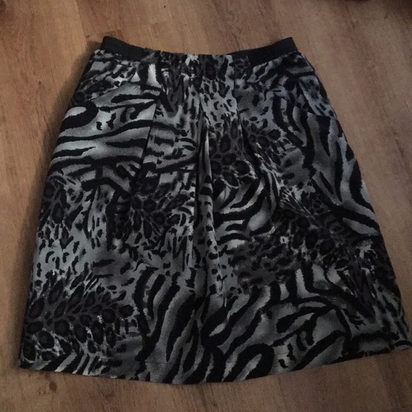 Animal Print Skirt - Picture 6 of 6